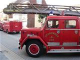 Oldtimerrondrit voor brandweervoertuigen en ziekenwagens