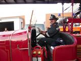 Oldtimerrondrit voor brandweervoertuigen en ziekenwagens