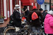 Dauwfietstocht voor oldtimerfietsen