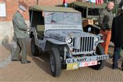 Tentoonsteling van militaire voertuigen in Overmere