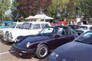 Cars en een koffie in Sint-Pieters-Leeuw