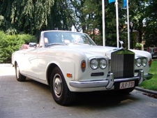 Oldtimer te huur: Rolls-Royce  Corniche