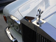 Oldtimer te huur: Rolls-Royce  Corniche