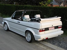 Oldtimer te huur: Volkswagen Golf Cabrio