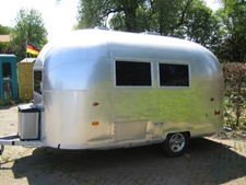 Oldtimer te huur: Airstream Bambi 