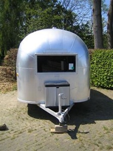 Oldtimer te huur: Airstream Bambi 