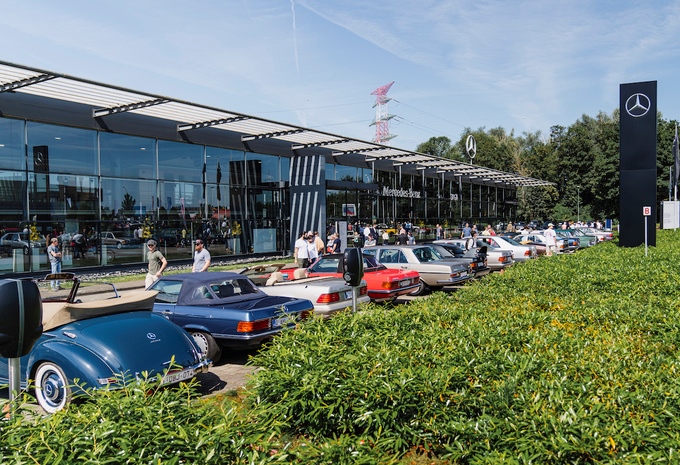 Cars and coffee SAGA Classic Mercedes