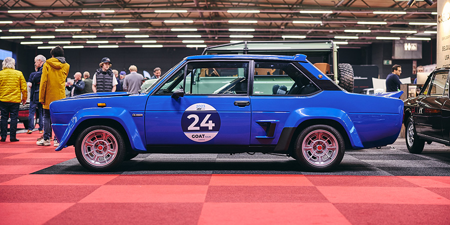Mercedes AMG hoofdthema op classic salon Ghent Collection Cars 2025