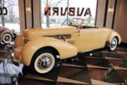 Automobile Museum Features Auburns, Cords, Duesenbergs and more (USA) - foto 16 van 279