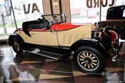 Automobile Museum Features Auburns, Cords, Duesenbergs and more (USA) - foto 46 van 279