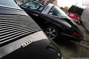 A la porte du garage - Renault 4 CV - Euro Classic Touring Club -  7 september 2014