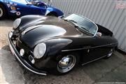 A la porte du garage - Renault 4 CV - Euro Classic Touring Club -  7 september 2014