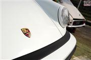 A la porte du garage - Renault 4 CV - Euro Classic Touring Club -  7 september 2014