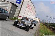 A la porte du garage - Renault 4 CV - Euro Classic Touring Club