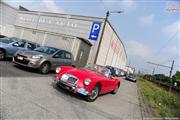 A la porte du garage - Renault 4 CV - Euro Classic Touring Club