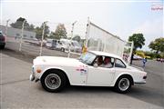 A la porte du garage - Renault 4 CV - Euro Classic Touring Club