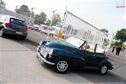 A la porte du garage - Renault 4 CV - Euro Classic Touring Club