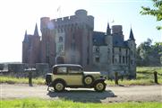 Kastelentocht Torhoutse Oldtimerclub Andre Riemaecker -  15 augustus 2016