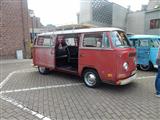 Cars en een koffie te Halle