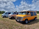 de Vlaamse Oldtimer Vrienden op weekend bij Cheese 'n Cars