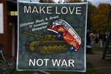 Make Love Not War -  11 november 2025