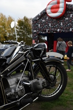 Make Love Not War -  11 november 2025