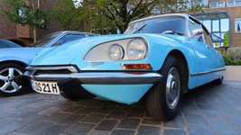 Start Oldtimertreffen in Lommel -  29 april 2026