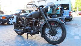 Start Oldtimertreffen in Lommel -  29 april 2026