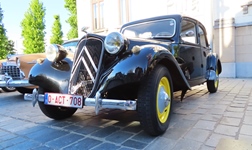 Start Oldtimertreffen in Lommel -  29 april 2026