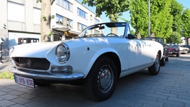 Start Oldtimertreffen in Lommel -  29 april 2026