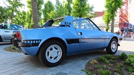 Start Oldtimertreffen in Lommel -  29 april 2026