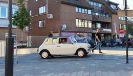 Start Oldtimertreffen in Lommel -  29 april 2026