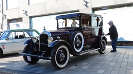 Start Oldtimertreffen in Lommel -  29 april 2026
