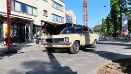 Start Oldtimertreffen in Lommel -  29 april 2026