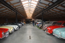 Cars, Coffee & Cake @ Oldtimer Highstreet Barn -  30 augustus 2026