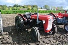 Sluitings-Sneukelrit oldtimerclub "Oude Gloriën" tractoren en d'Antieke Velokes -  11 oktober 2026