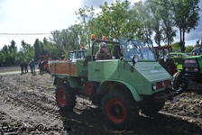 Sluitings-Sneukelrit oldtimerclub "Oude Gloriën" tractoren en d'Antieke Velokes -  11 oktober 2026
