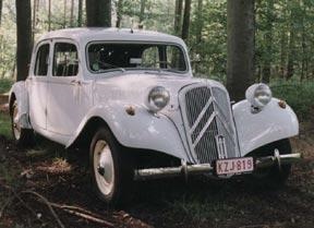 Oldtimer te huur: Citroën Traction (wit)