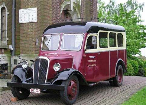 Oldtimer te huur: Citroën old-timer minibus A23