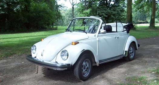 Oldtimer te huur: Volkswagen Kever Cabrio (cabrio)