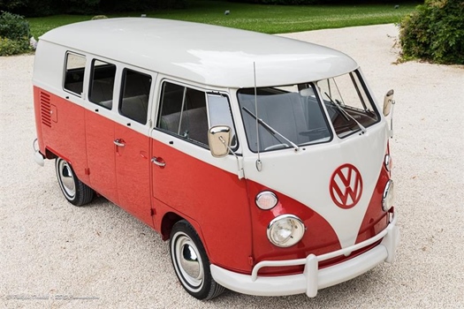 Oldtimer te huur: Volkswagen Bus T1 split busje Microbus Sealing Wax Red 