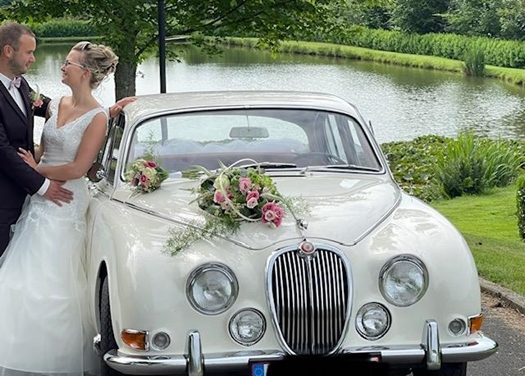 Oldtimer te huur: Jaguar 1966 S-type Old English White