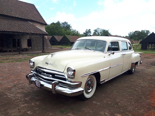1954 Chrysler Windsor limousine oldtimer te huur